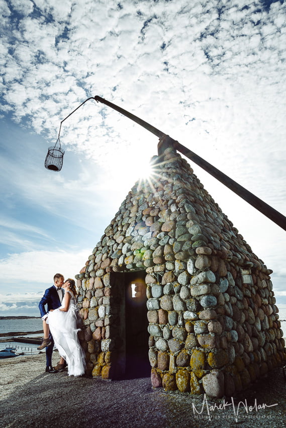 fotografia ślubna pary młodej na krańcu wyspy